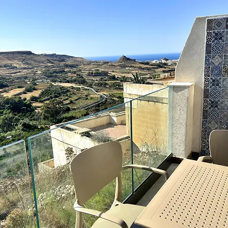 Nations Duplex With Pool Xagħra