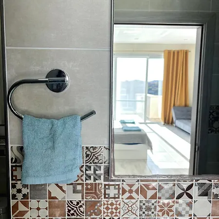 Nations Duplex With Pool