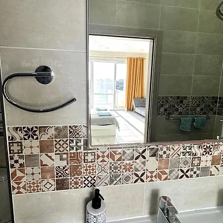 بيت ضيافة Nations Duplex With Pool