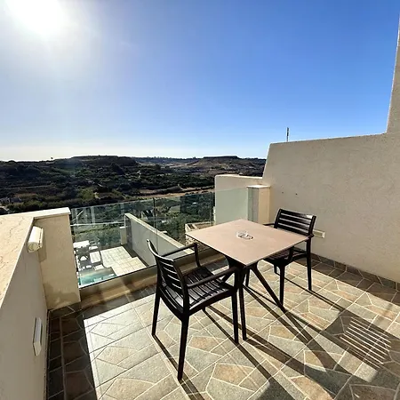بيت ضيافة Nations Duplex With Pool Xagħra