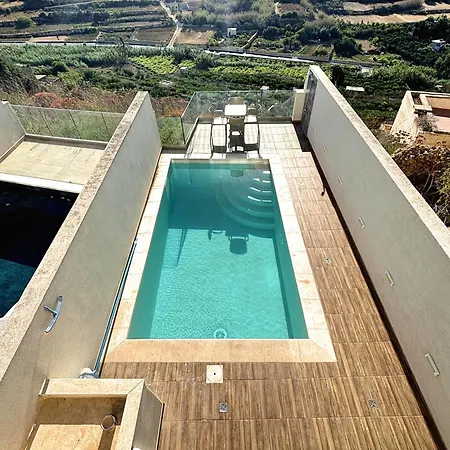 Nations Duplex With Pool