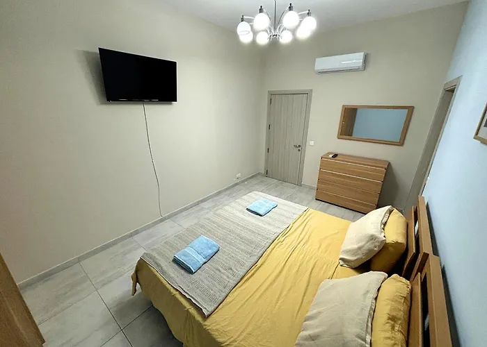 Nations Duplex With Pool 3*