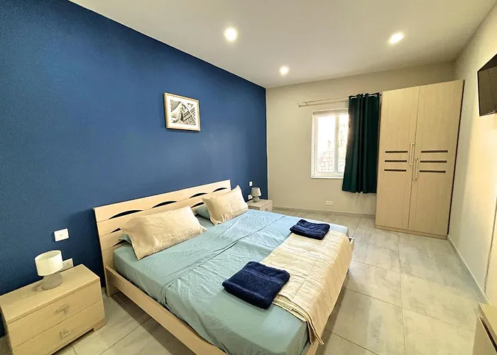 Nations Duplex With Pool Gasthuis