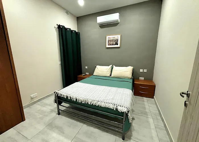 Nations Duplex With Pool Gasthuis Xagħra