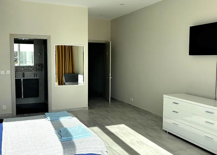 Nations Duplex With Pool